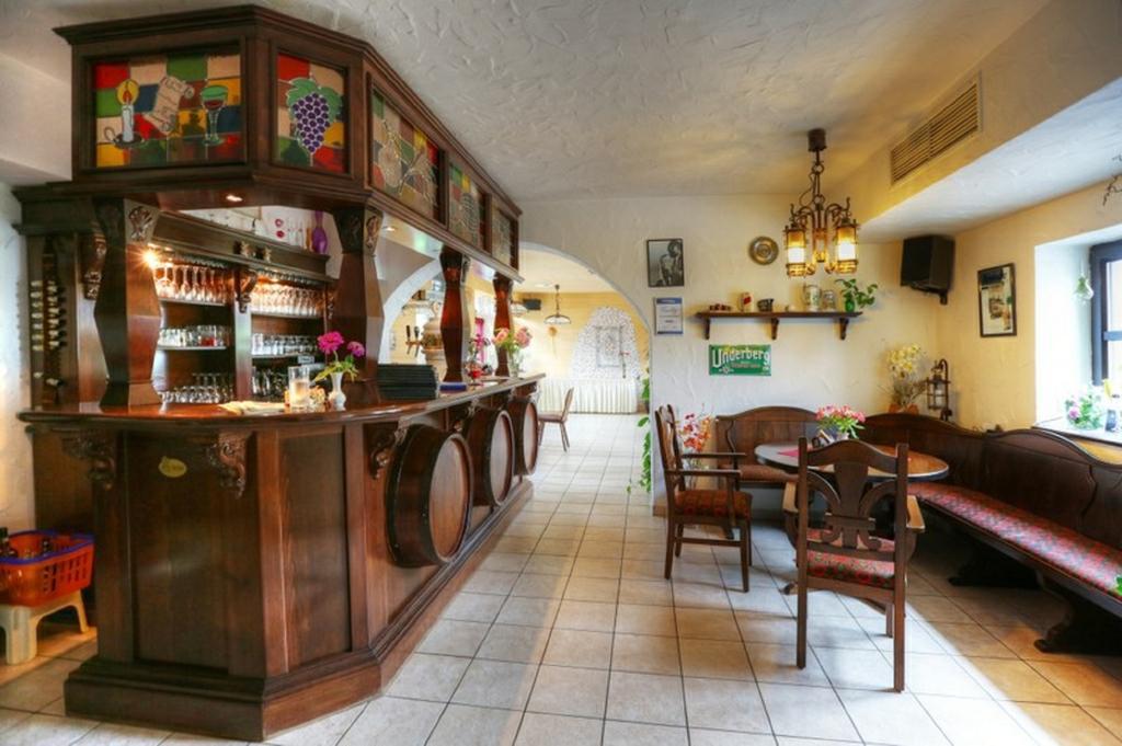 Pension & Gasthaus Kahren Екстер'єр фото