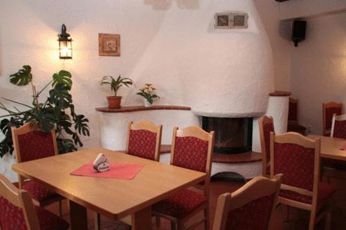 Pension & Gasthaus Kahren Екстер'єр фото