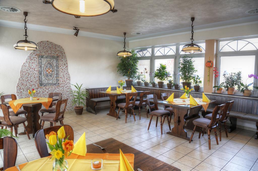 Pension & Gasthaus Kahren Екстер'єр фото